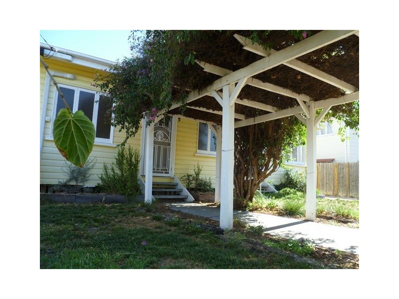 58 CHRYSTAL ST, Roma QLD 4455