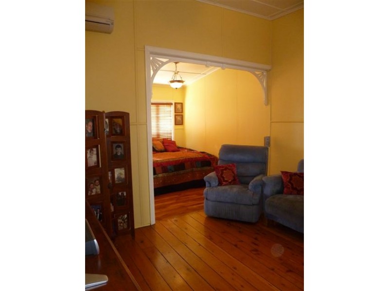 58 CHRYSTAL ST, Roma QLD 4455