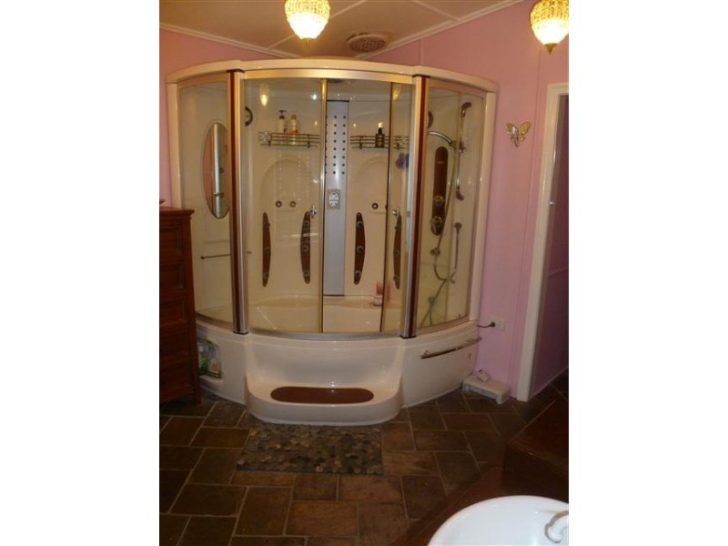 58 CHRYSTAL ST, Roma QLD 4455