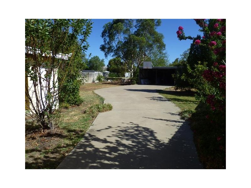 58 CHRYSTAL ST, Roma QLD 4455