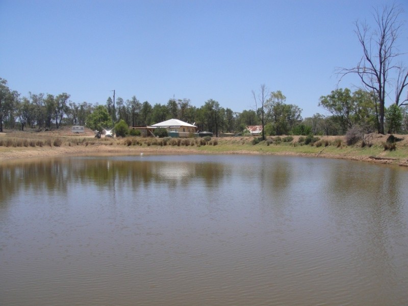 ” Lawn Hill “, Miles QLD 4415