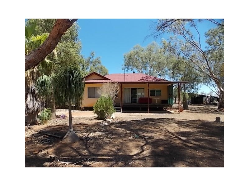 44 EDWARD STREET, Tambo QLD 4478