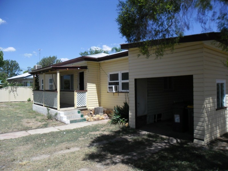 114 MURILLA STREET, Miles QLD 4415