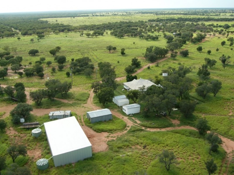 ” MONS “, Isisford QLD 4731