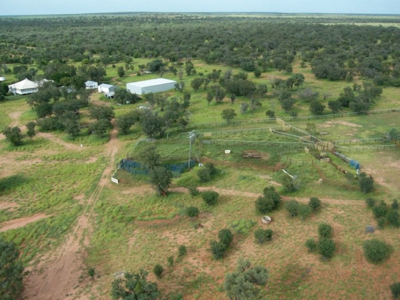 ” MONS “, Isisford QLD 4731