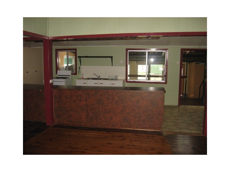 4 BROLGA STREET, Quilpie QLD 4480