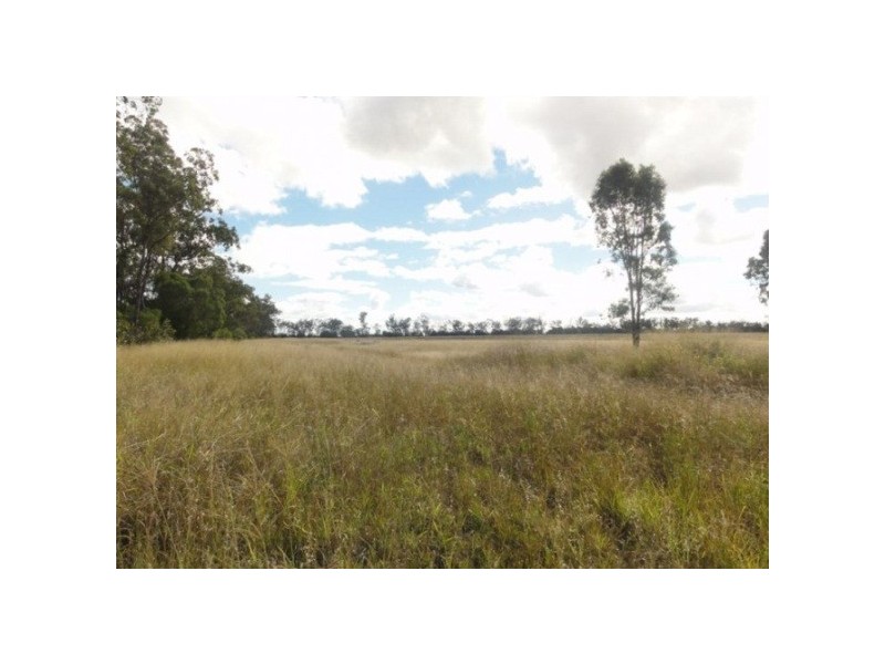 446 Holmes Road, Chinchilla QLD 4413