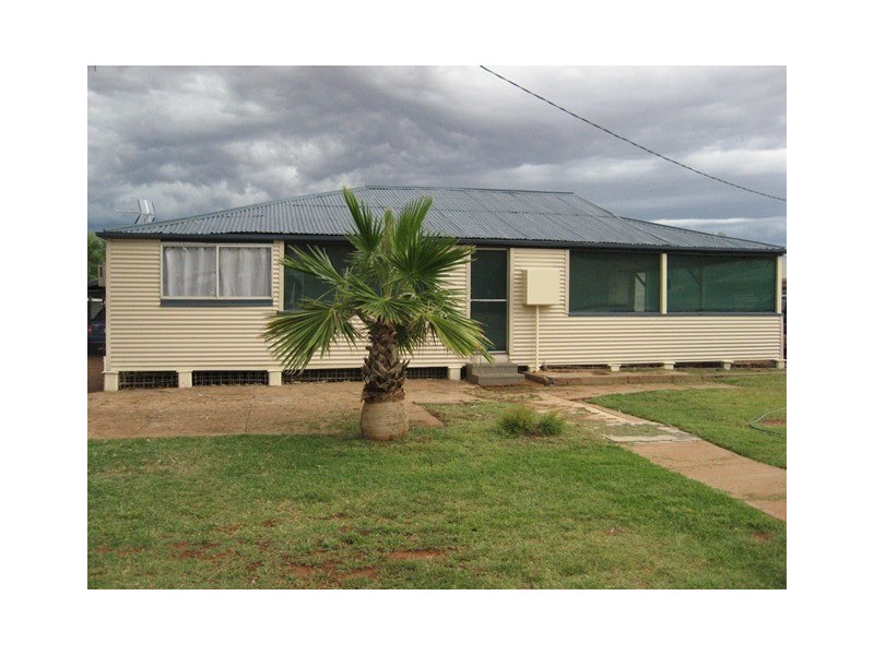 29 CHULUNGRA STREET, Quilpie QLD 4480