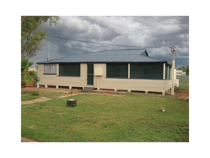29 CHULUNGRA STREET, Quilpie QLD 4480