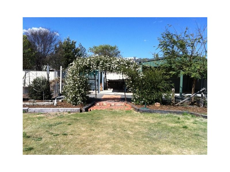 10 Gregory Street, Roma QLD 4455