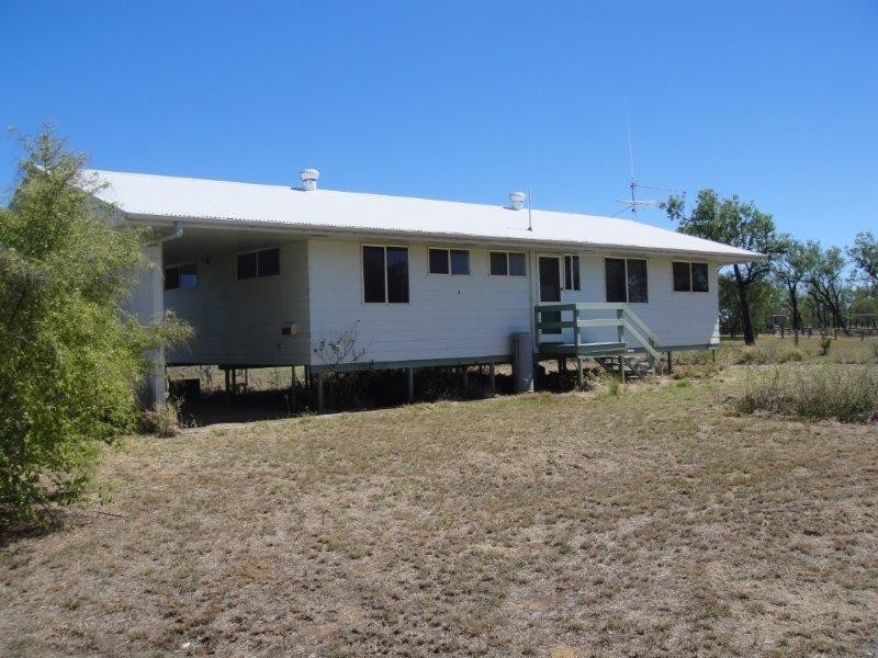 ” Sandra Downs “, Moura QLD 4718