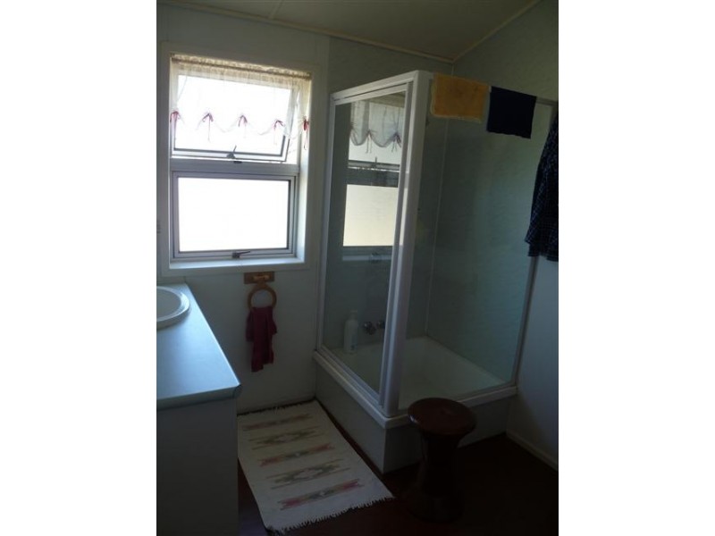 98 Roslyn Drive, Roma QLD 4455