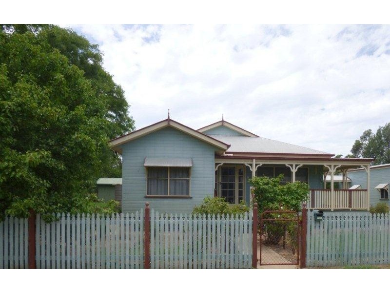 15-17 Weatherall Street, St George QLD 4487