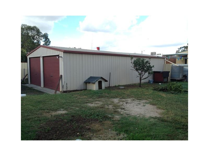 22 Feather Street, Roma QLD 4455