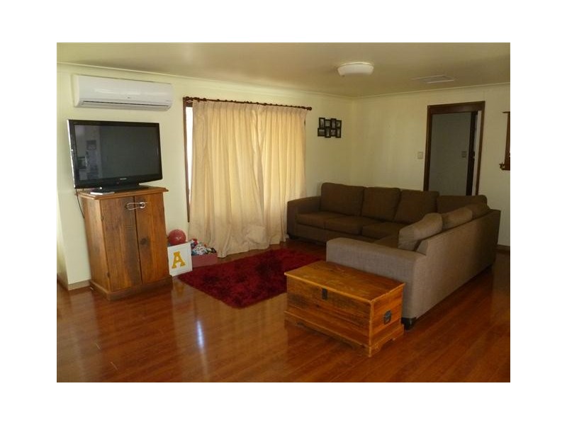 119 Roslyn Drive, Roma QLD 4455