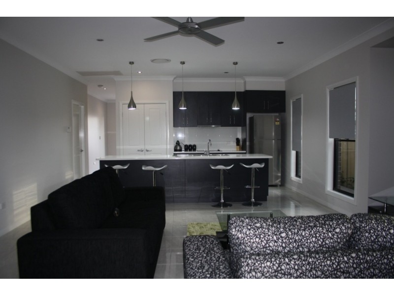 U1 59 MARIAN STREET, Miles QLD 4415