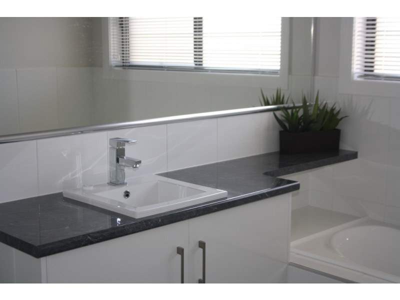 U1 59 MARIAN STREET, Miles QLD 4415