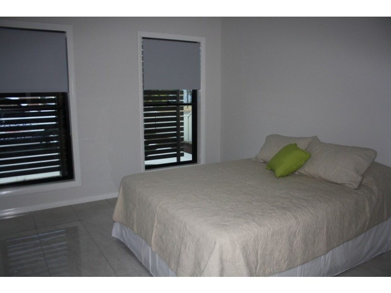 U1 59 MARIAN STREET, Miles QLD 4415