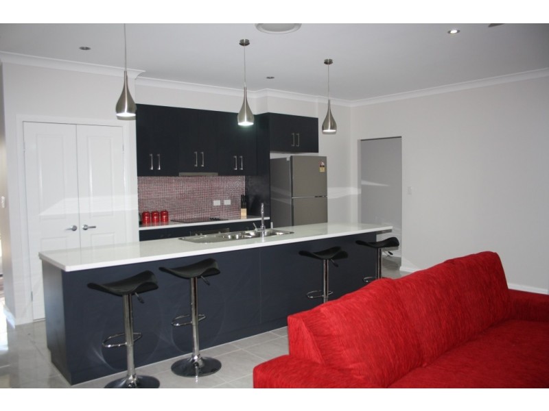 U2 59 MARIAN STREET, Miles QLD 4415