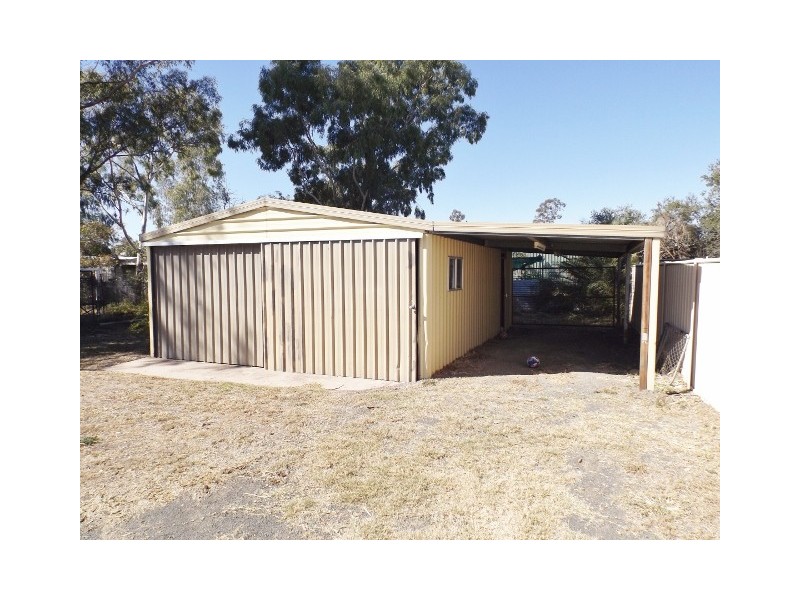 12 William Street, Roma QLD 4455