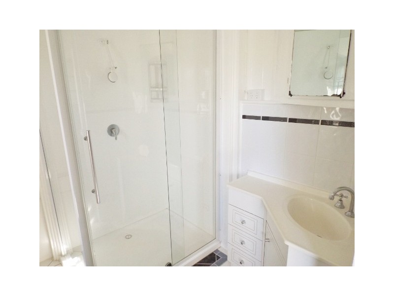 12 William Street, Roma QLD 4455