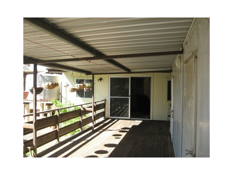 5 WINCHU STREET, Quilpie QLD 4480