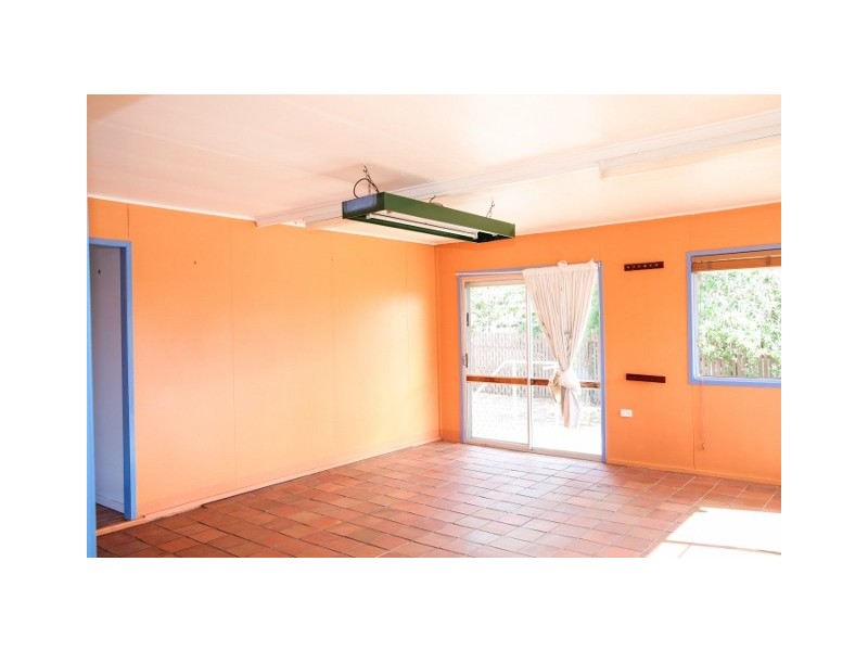 9 Crawford Street, Roma QLD 4455