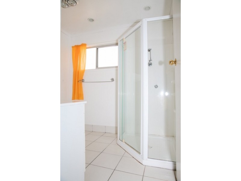 9 Crawford Street, Roma QLD 4455