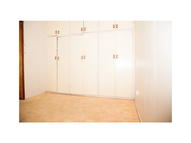 74 Raglan Street, Roma QLD 4455