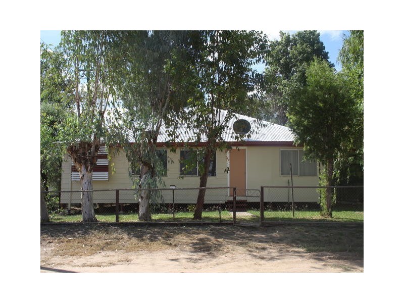 3 SPRING LANE, Blackall QLD 4472
