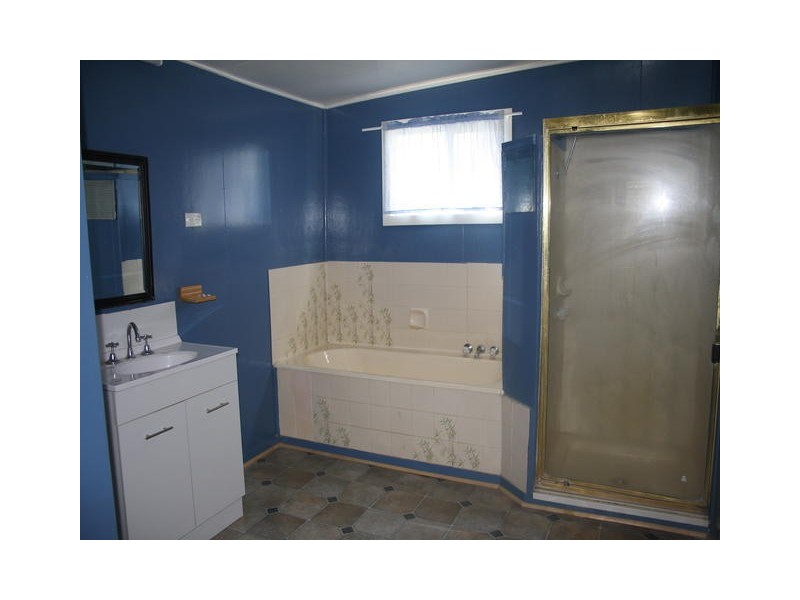 3 SPRING LANE, Blackall QLD 4472