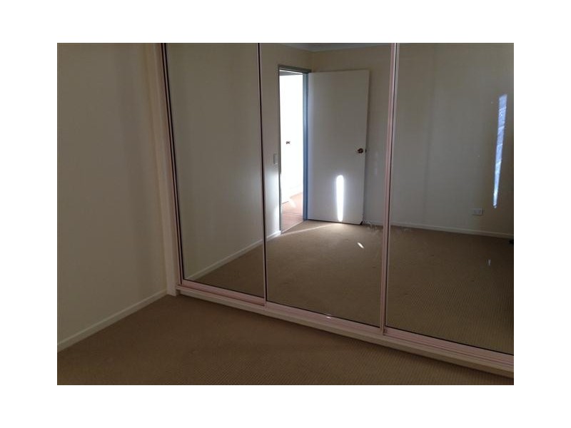 10 Alex Parade, Roma QLD 4455
