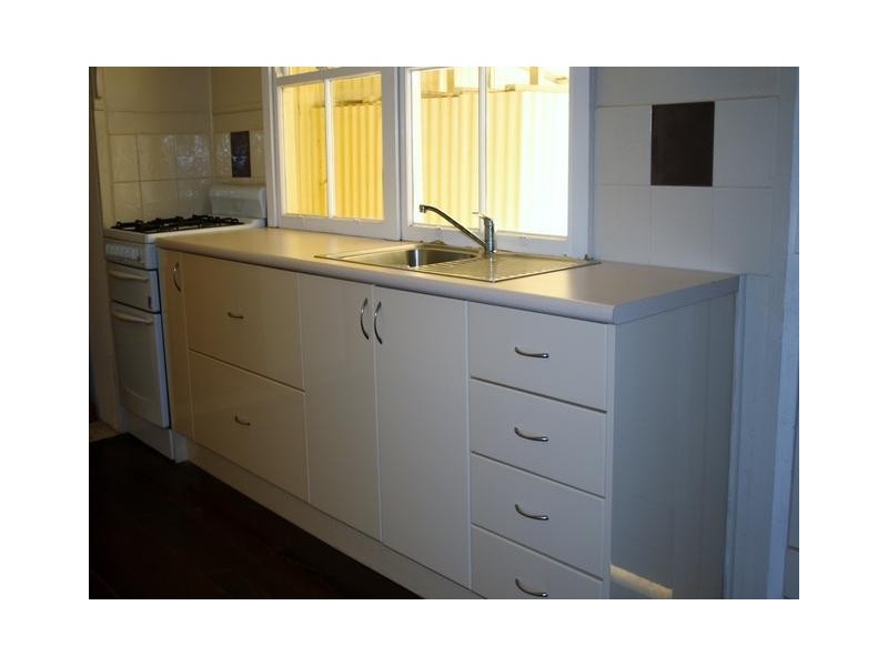 11 ROSE STREET, Blackall QLD 4472