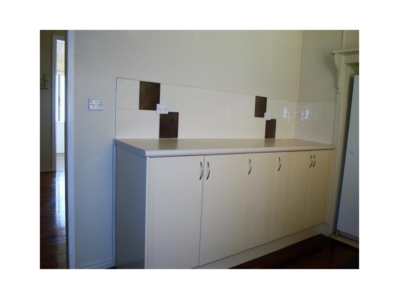 11 ROSE STREET, Blackall QLD 4472