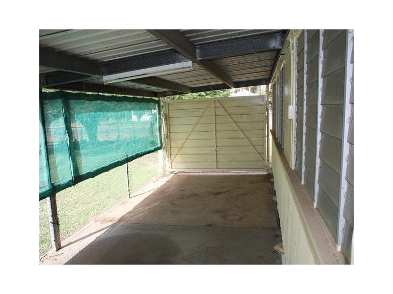 11 ROSE STREET, Blackall QLD 4472