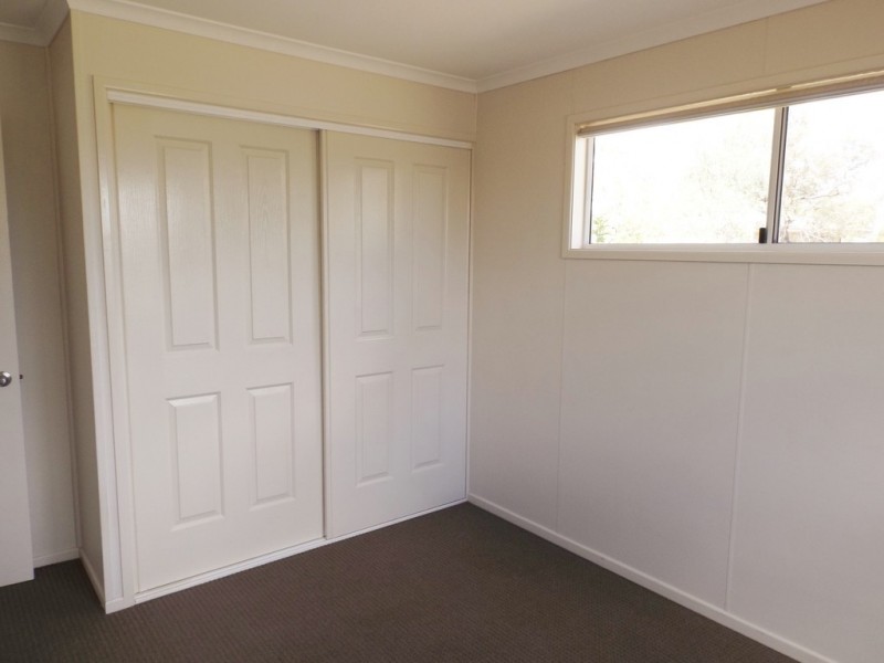 12 Luff Street, Roma QLD 4455