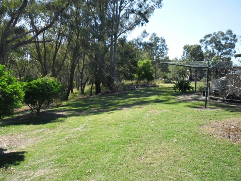 1 Tiereyboo St, Condamine QLD 4416