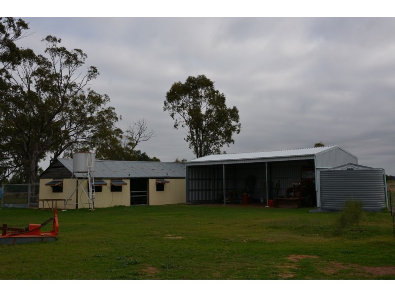 ‘ HOMEVIEW ‘, Miles QLD 4415