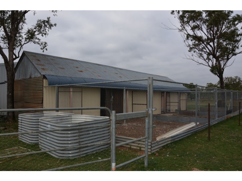 ‘ HOMEVIEW ‘, Miles QLD 4415