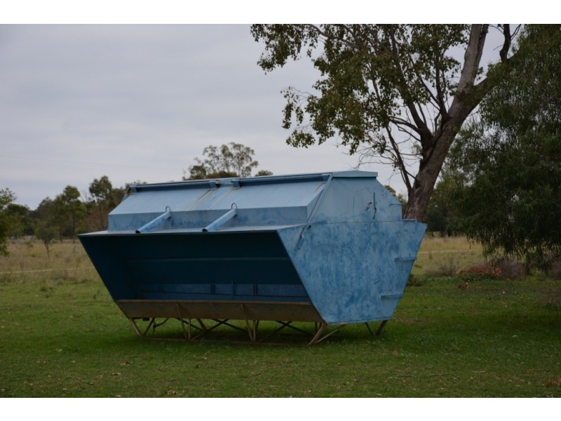 ‘ HOMEVIEW ‘, Miles QLD 4415