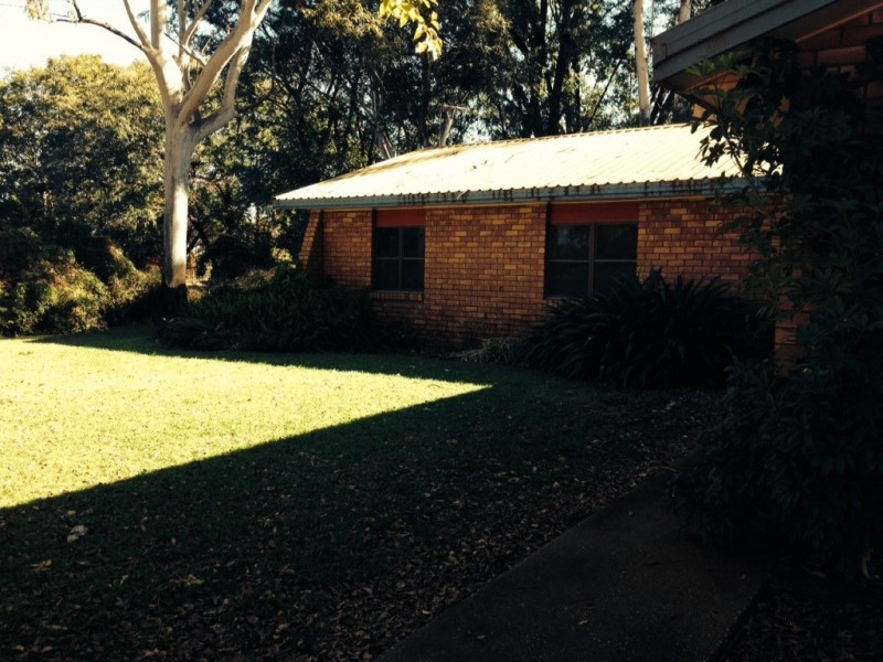 207-211 Grey Street, St George QLD 4487