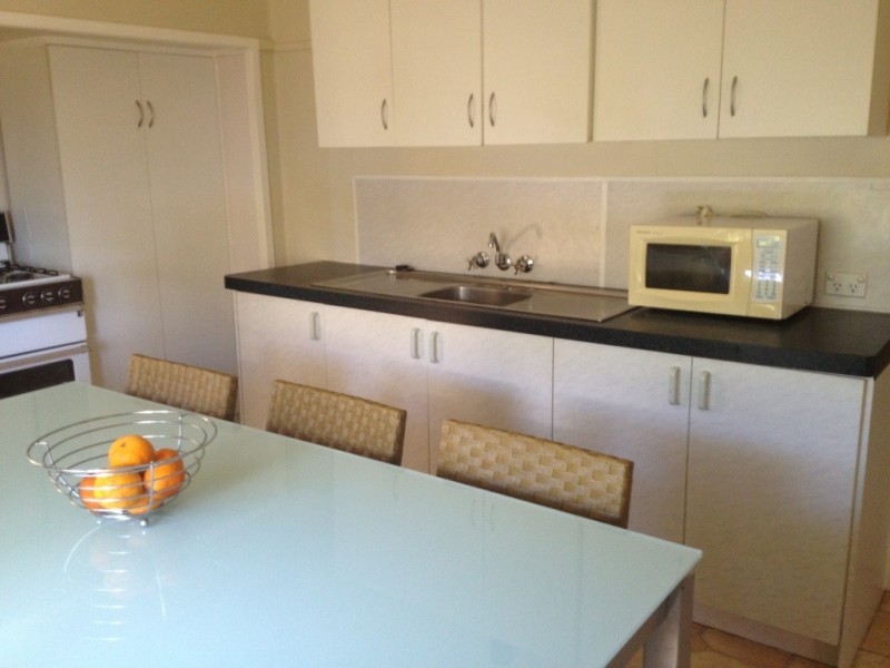 62 Edith Street, Miles QLD 4415