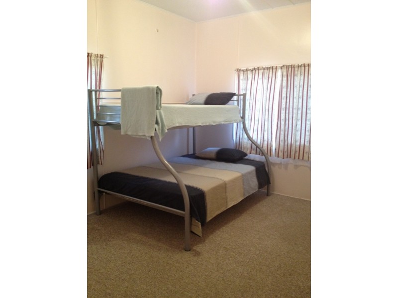 62 Edith Street, Miles QLD 4415