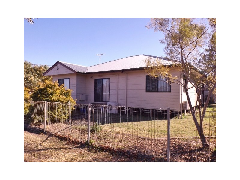 53 Alexander Street, Surat QLD 4417