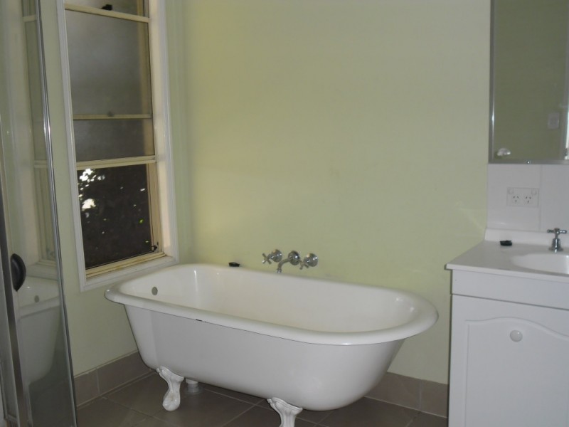 135 GOONALAH EAST ROAD, Miles QLD 4415