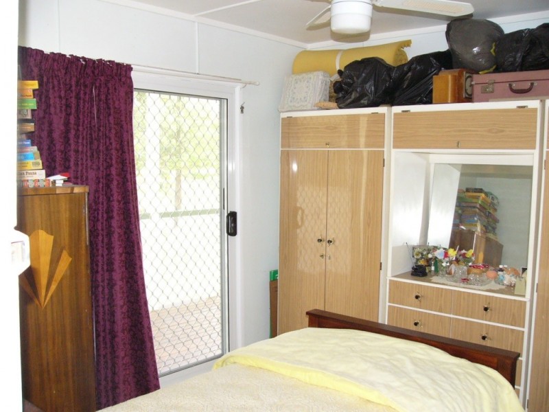 41 WOLSEY ST, Taroom QLD 4420