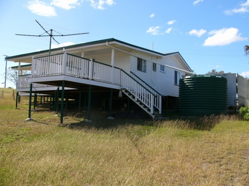 41 WOLSEY ST, Taroom QLD 4420