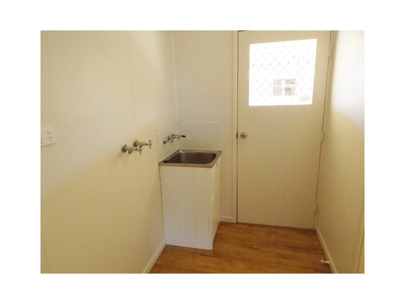 24 South Street, Roma QLD 4455