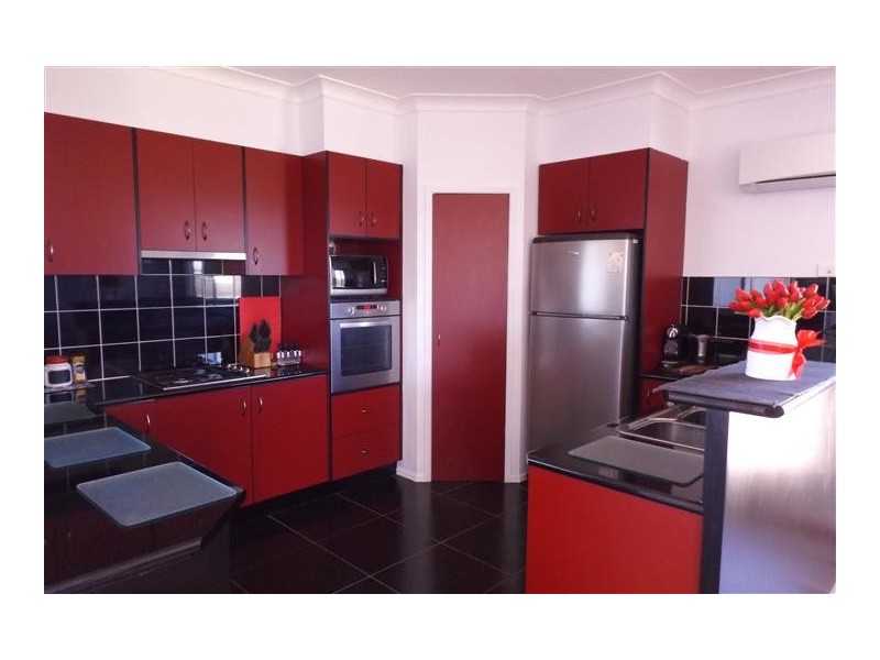 36 Hodgson Lane, Roma QLD 4455