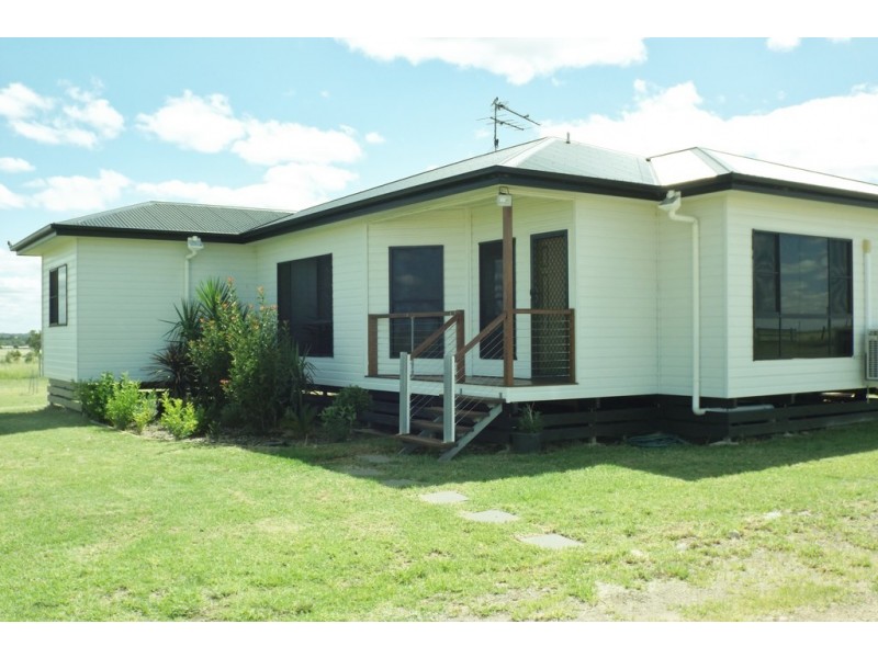 36 Hodgson Lane, Roma QLD 4455